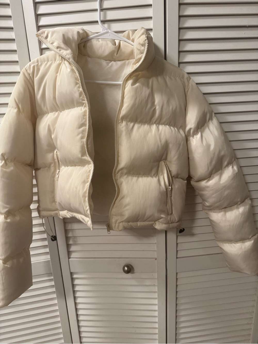 Cream Puffer Jacket - - Picture 3 of 3